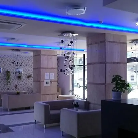 Central Beach Apartment